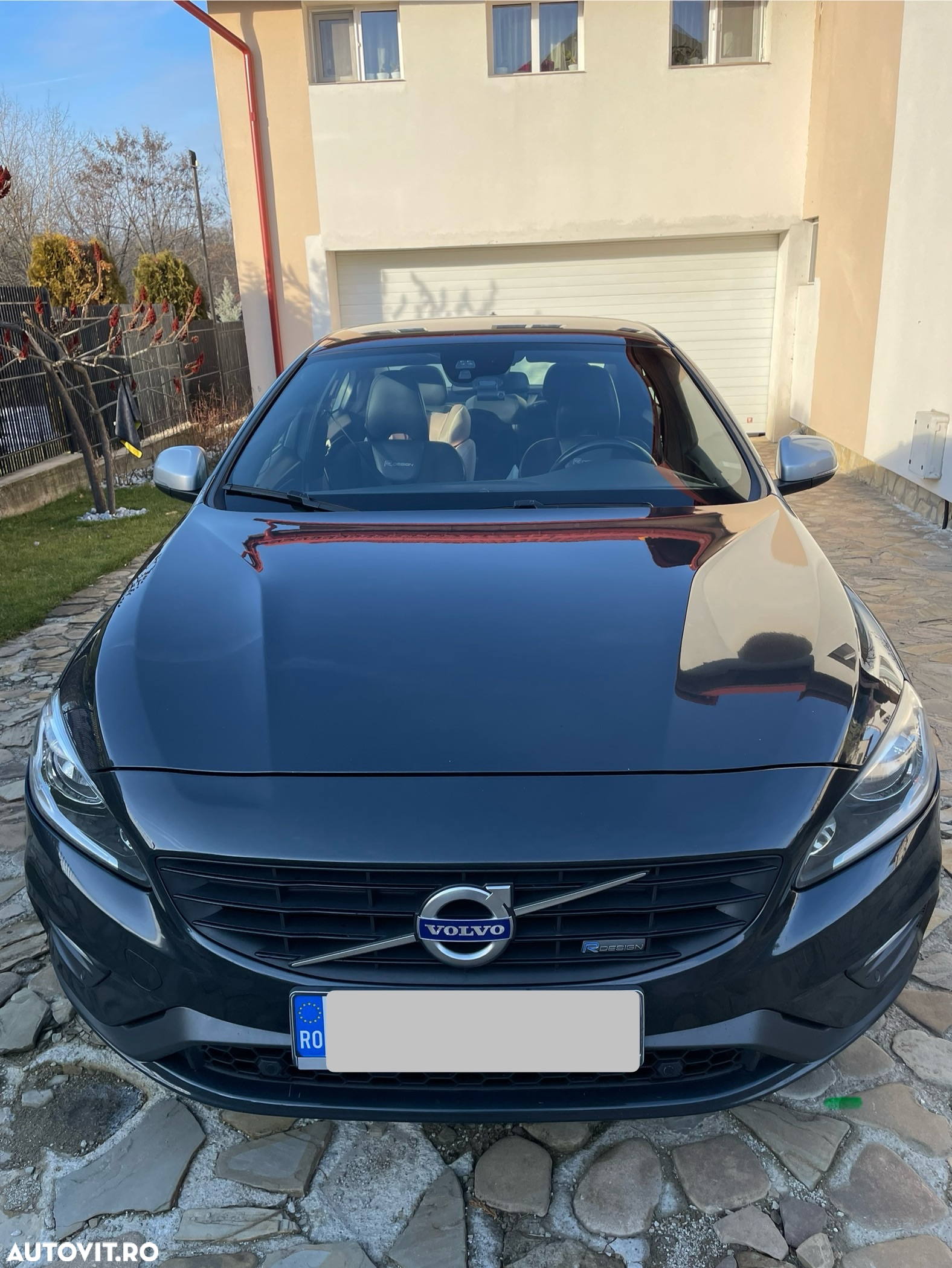 Volvo S60 D2 Start-Stop R-Design - 12