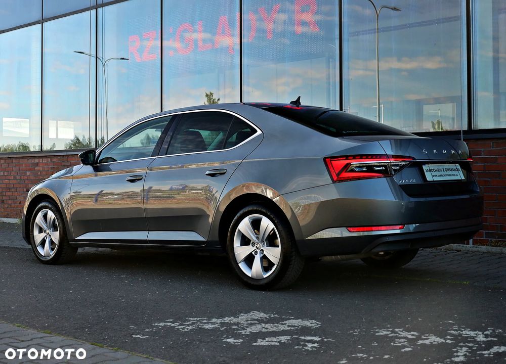 Skoda Superb 2.0 TSI Style DSG - 8