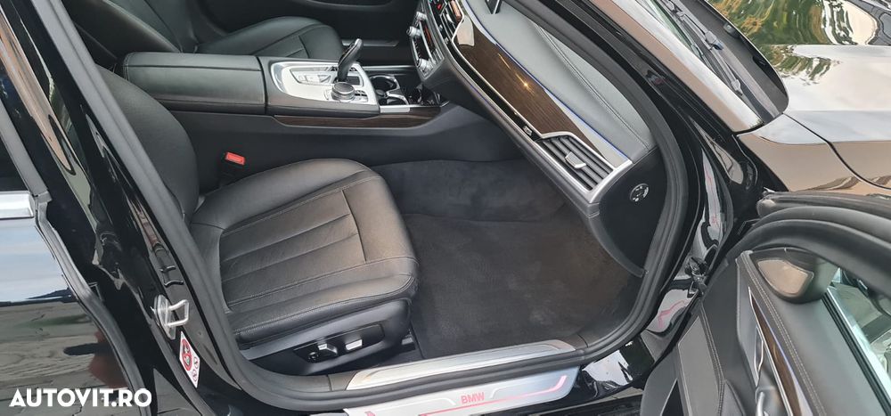 BMW Seria 7 740d xDrive - 19
