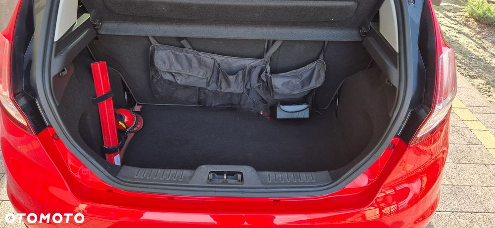 Ford Fiesta 1.0 EcoBoost STart-Stop Titanium - 13