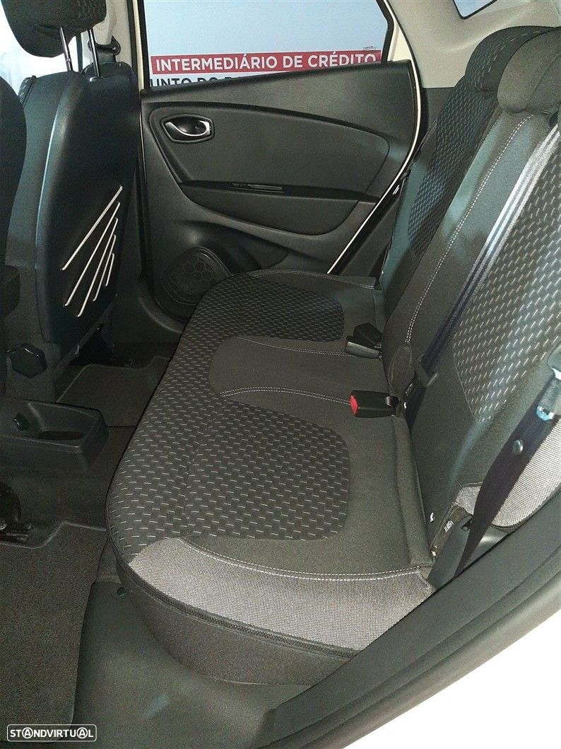 Renault Captur 0.9 TCE Exclusive - 23
