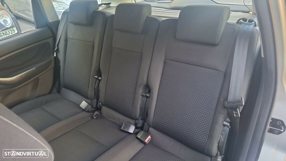 Ford C-Max 1.6 TDCi Titanium - 12