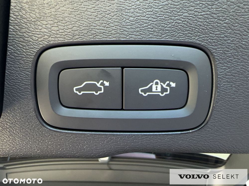 Volvo XC 60 - 22