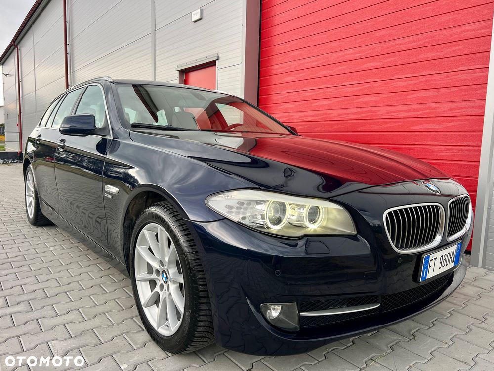 BMW Seria 5 530d xDrive Sport-Aut - 2