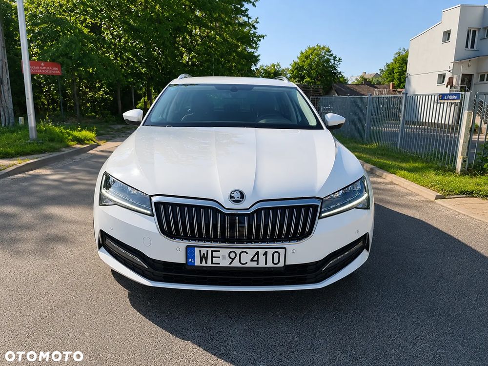 Skoda Superb 2.0 TDI SCR Ambition - 3