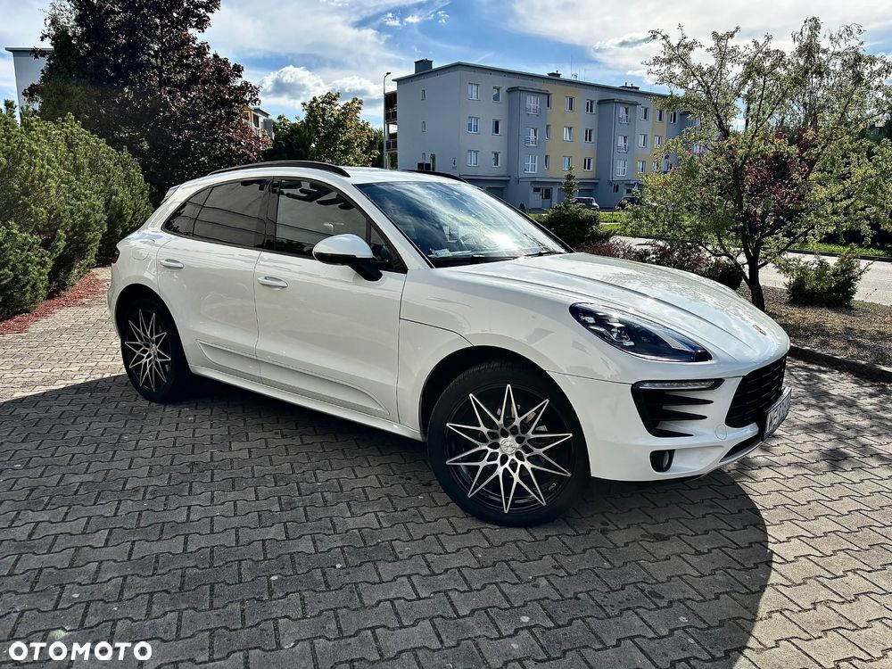 Porsche Macan - 2