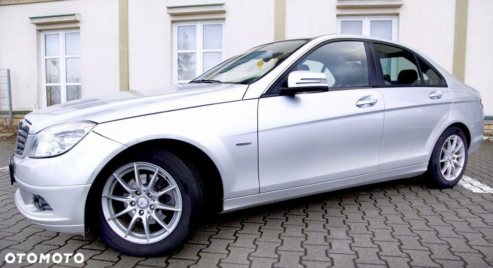 Mercedes-Benz Klasa C - 33