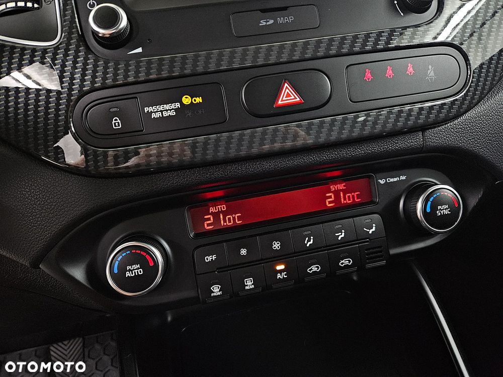 Kia Carens 1.6 GDI Business Line EU6 - 34
