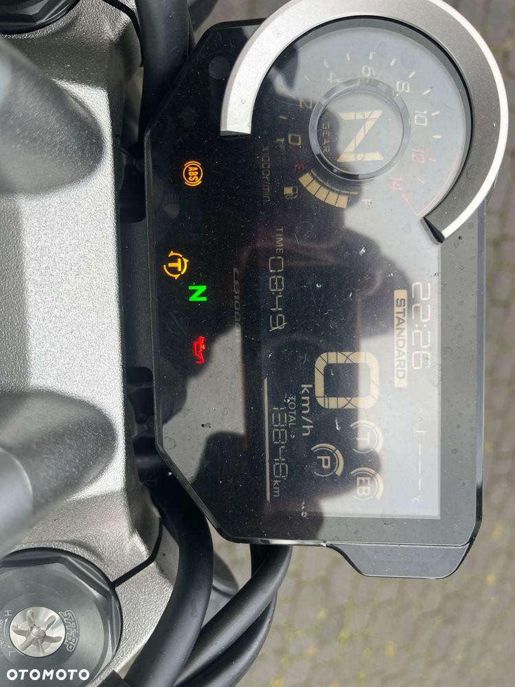 Honda CB - 8