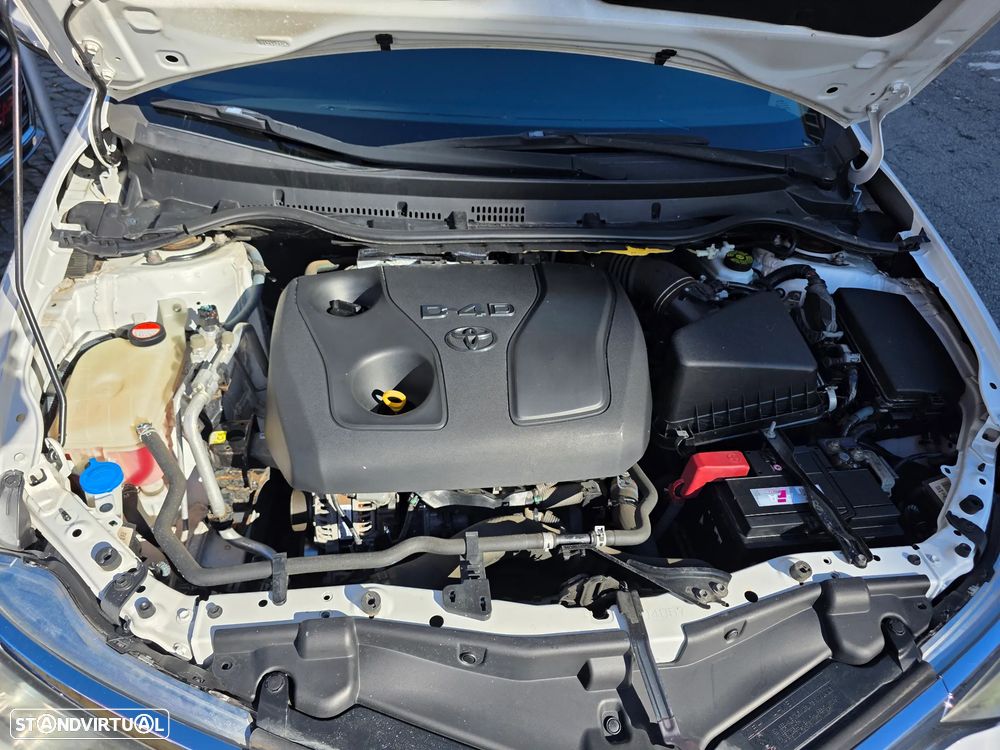 Toyota Auris Touring Sports 1.4 D-4D Comfort+Pack Techno - 20