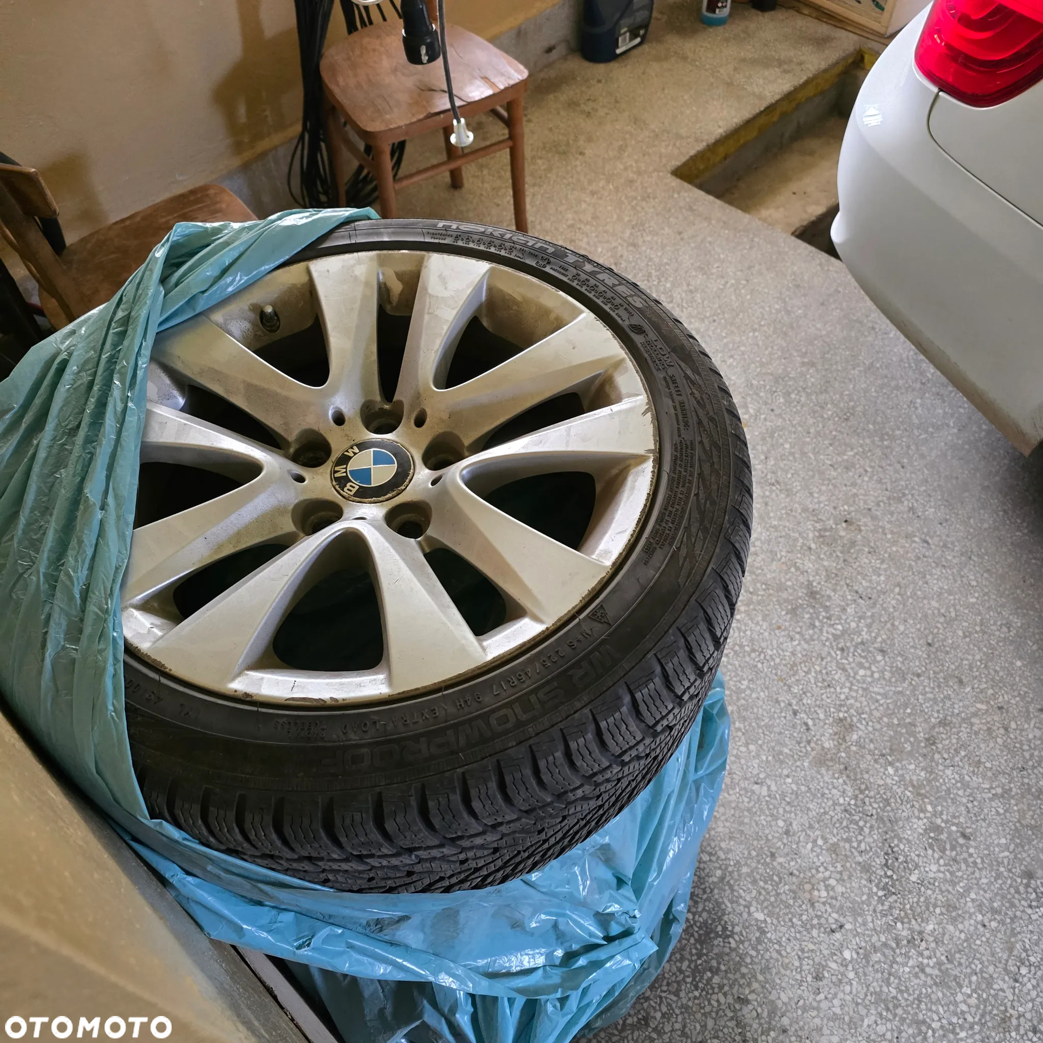 BMW Seria 3 - 16