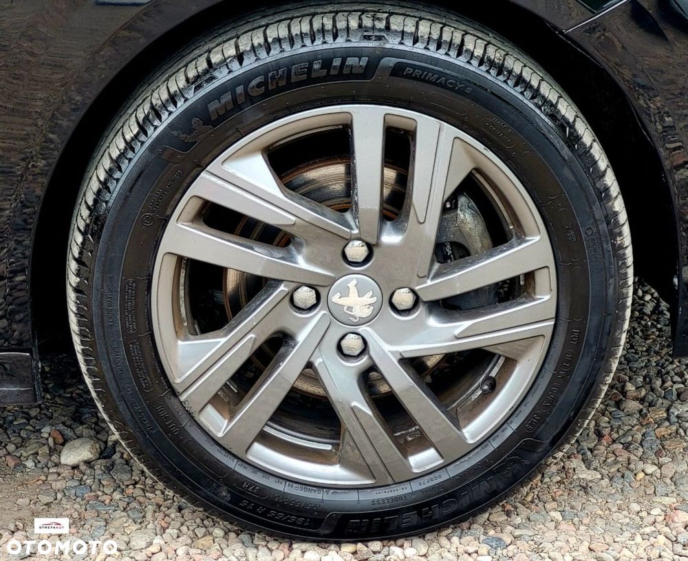Peugeot 208 - 27