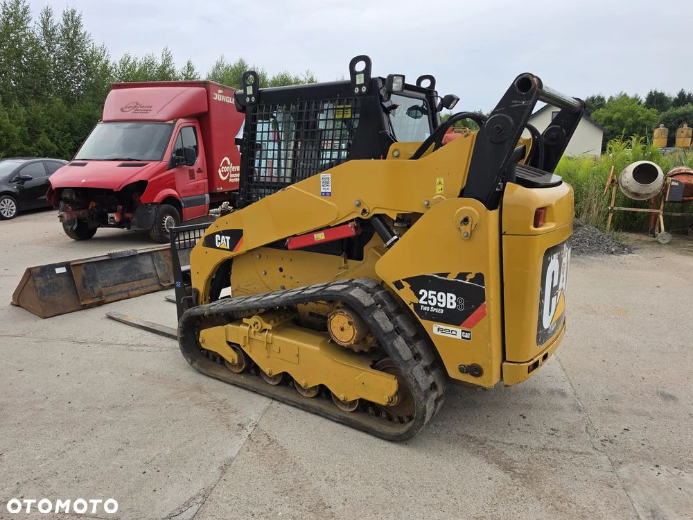 Caterpillar 259B3, 249, 247, 259 - 2