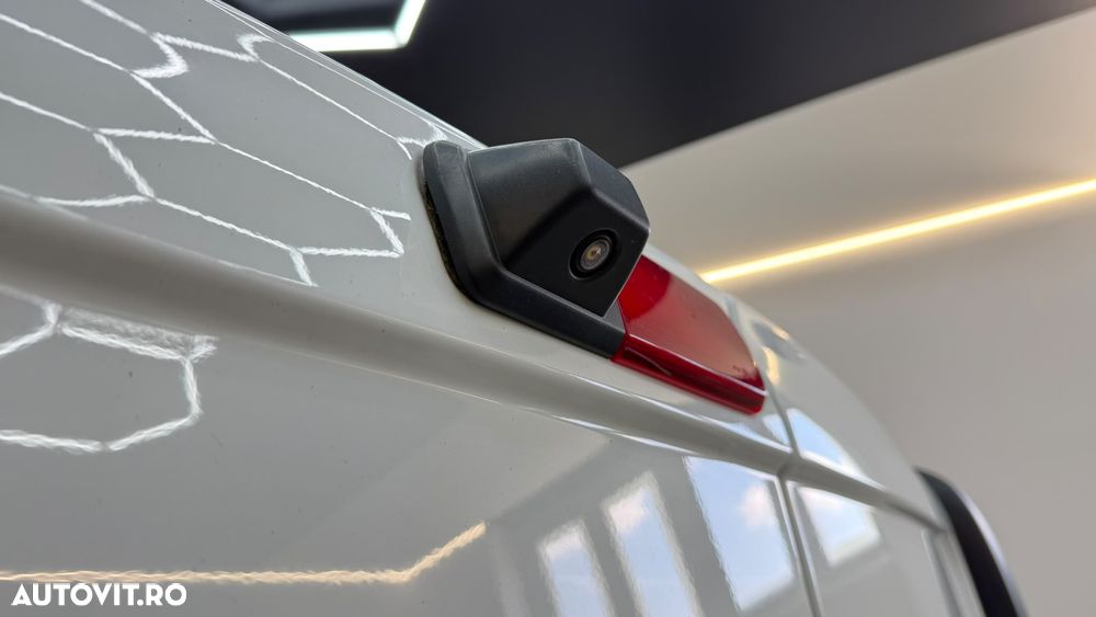 Renault Trafic - 26
