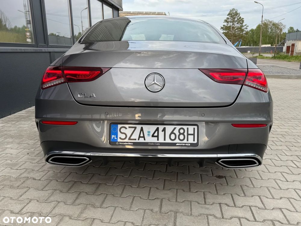 Mercedes-Benz CLA 180 7G-DCT AMG Line - 4