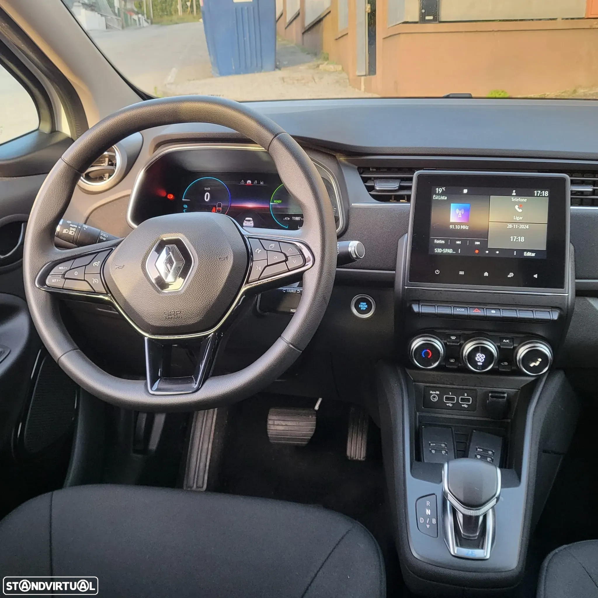 Renault Zoe (c/ Bateria) Z.E. 50 LIFE - 9
