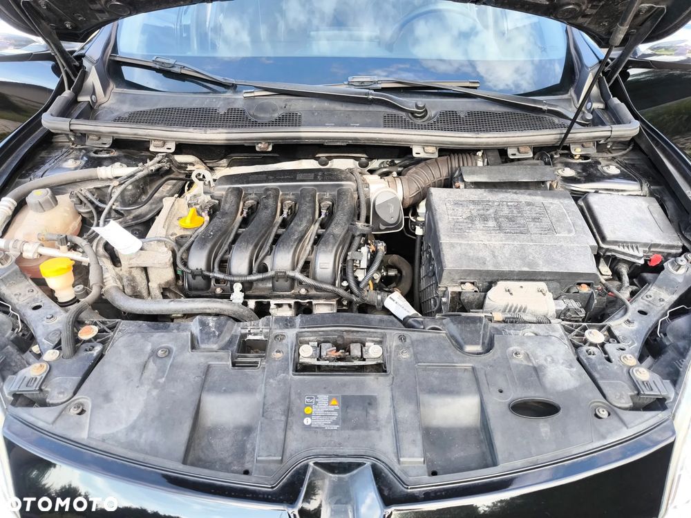 Renault Megane 1.6 16V 100 TomTom Edition - 34