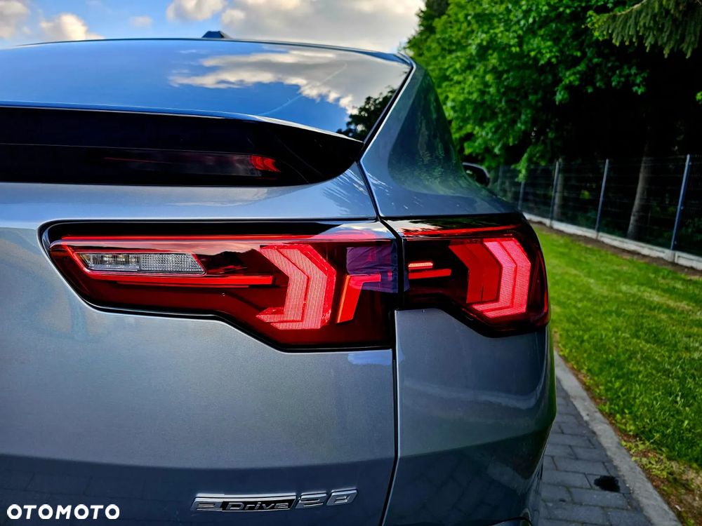 BMW iX2 eDrive20 66.5kWh - 15