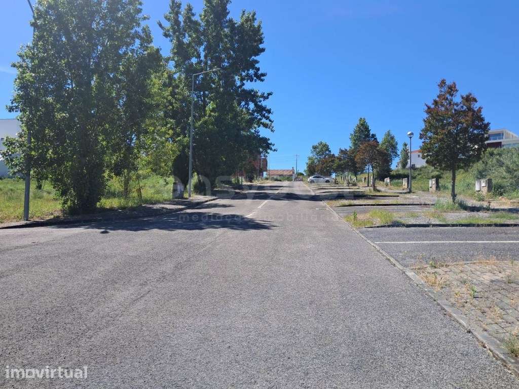 Lote de Terreno para Construção de Moradia - Torres Novas - Grande imagem: 4/9