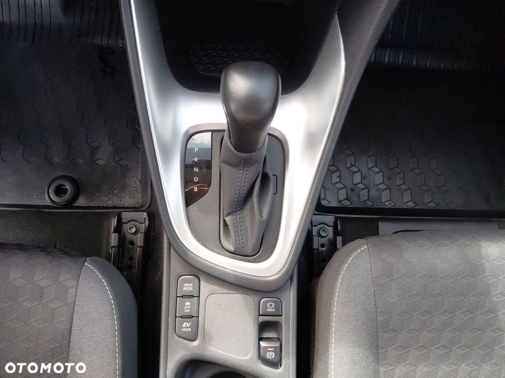 Toyota Yaris Hybrid 1.5 Comfort - 27