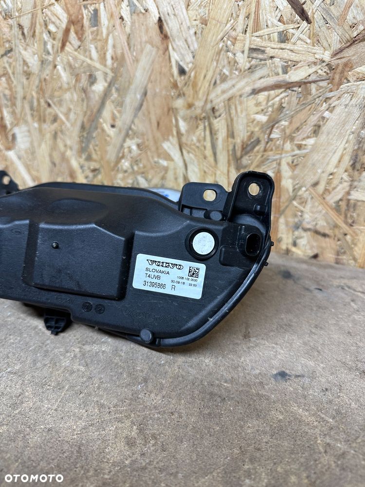 VOLVO HALOGEN PRAWY XC60 XC90 S90 V90 31395866 - 6