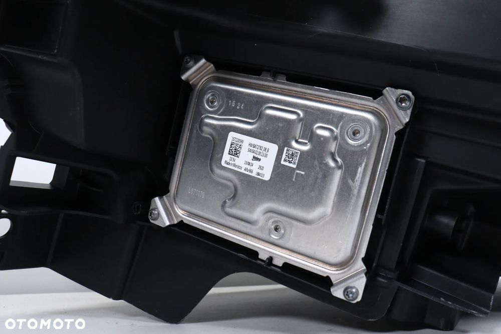 Lampa prawy przód Alfa Romeo Junior Milano (24-) FULL LED NOWA - 10