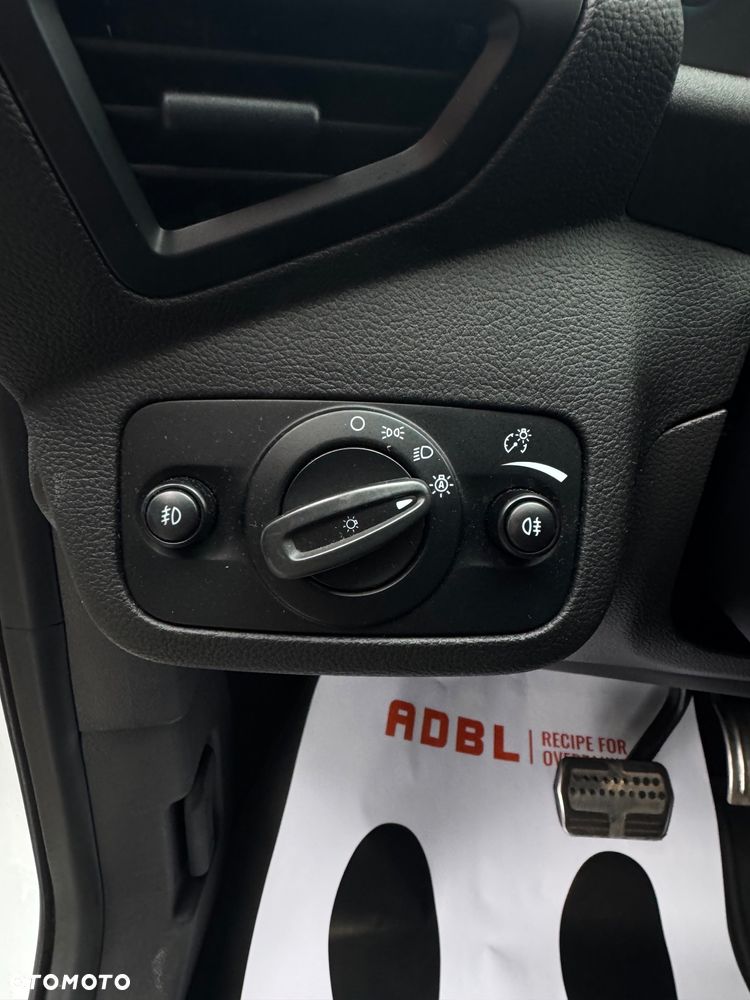 Ford Kuga 2.0 EcoBlue 4x4 ST-LINE - 16