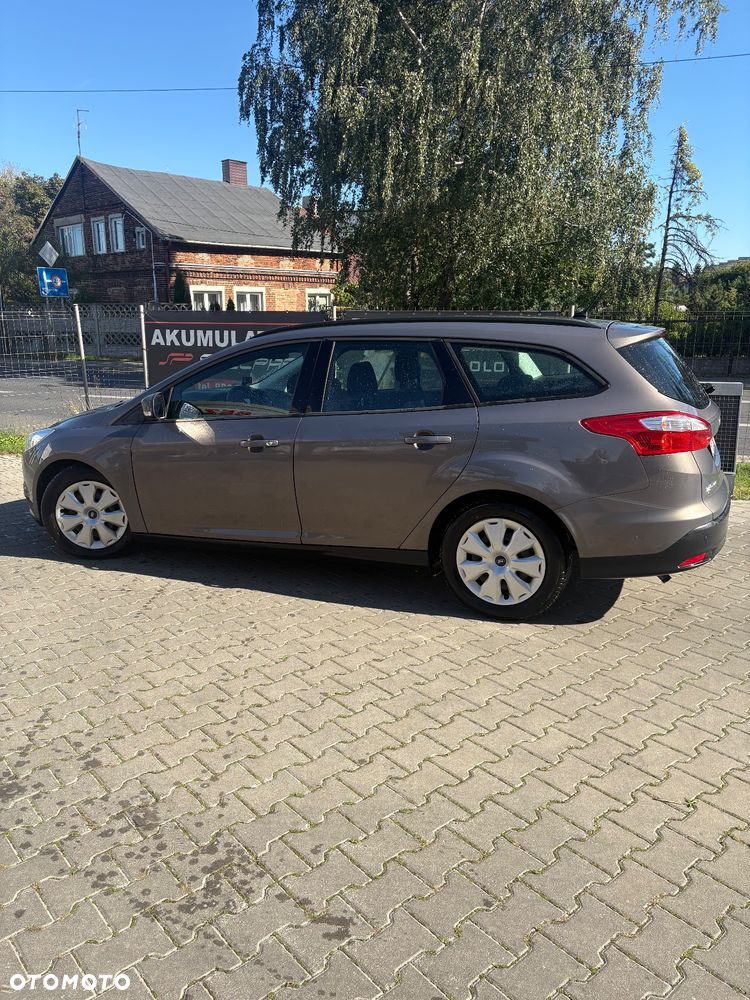 Ford Focus - 16
