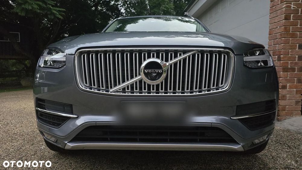 Volvo XC 90 - 3
