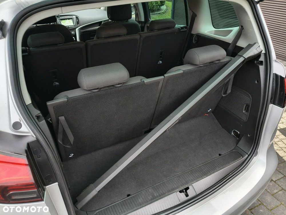 Opel Zafira - 36