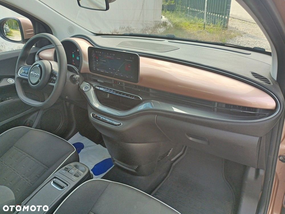 Fiat 500e - 15