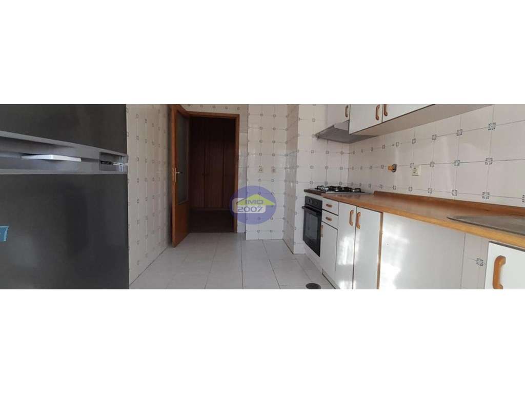Apartamento T2 em Fânzeres - Grande imagem: 3/23