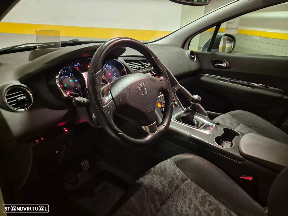 Peugeot 3008 1.6 HDi Style - 24