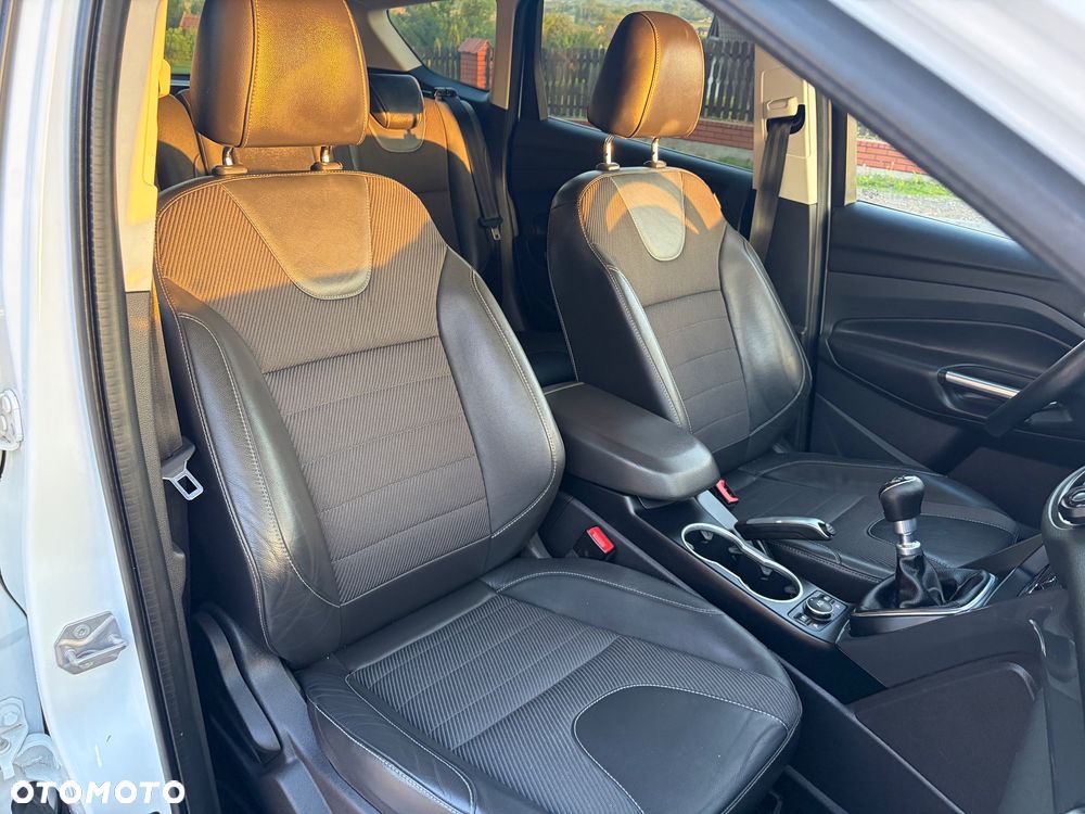 Ford Kuga 1.5 EcoBoost FWD Edition ASS MMT6 - 16
