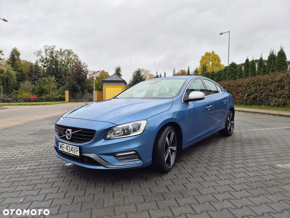 Volvo S60 D4 Drive-E R-Design Momentum - 1