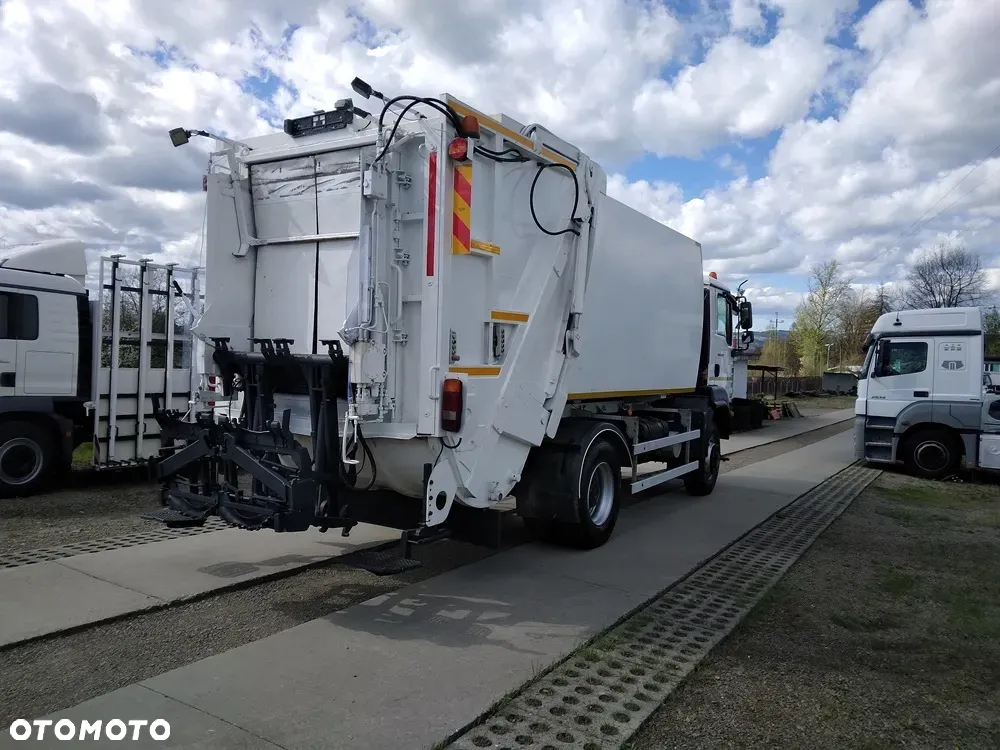 MAN TGM 18.250 4x4 Smieciarka resor - 7