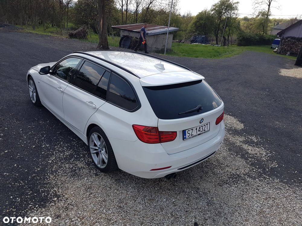 BMW Seria 3 330d Touring xDrive Sport-Aut Sport Line - 9