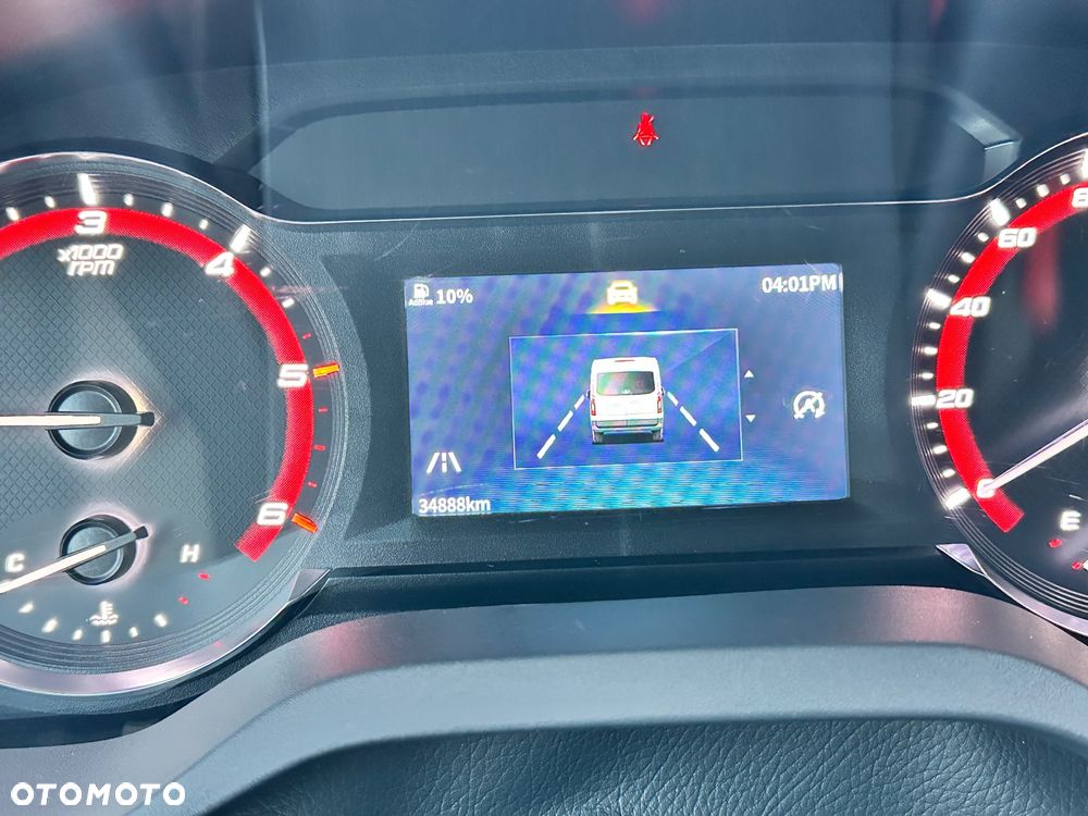 Maxus Deliver 9 - 12