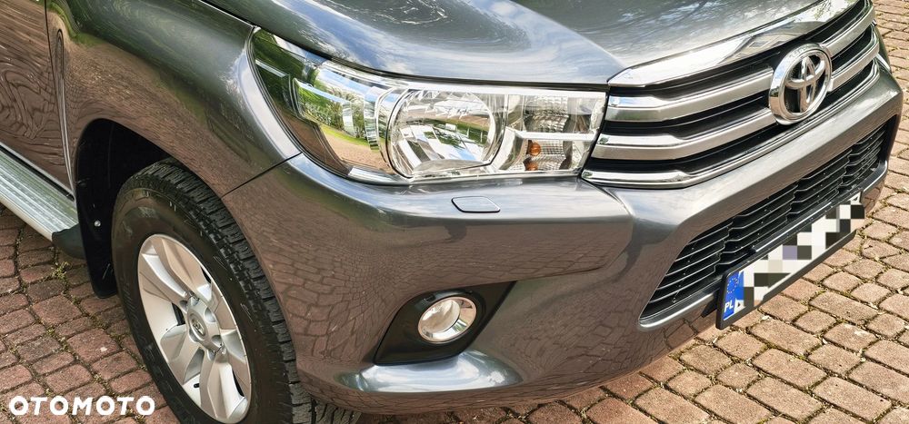 Toyota Hilux 4x4 Double Cab S&S Comfort - 19