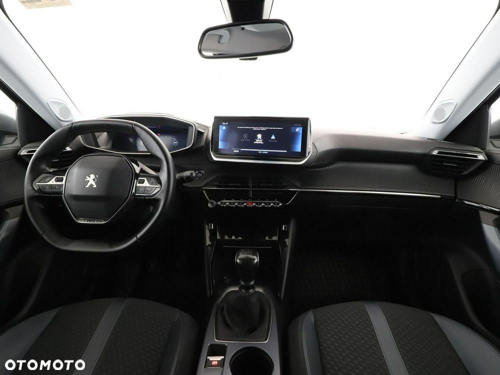 Peugeot 2008 PureTech 130 Allure - 16