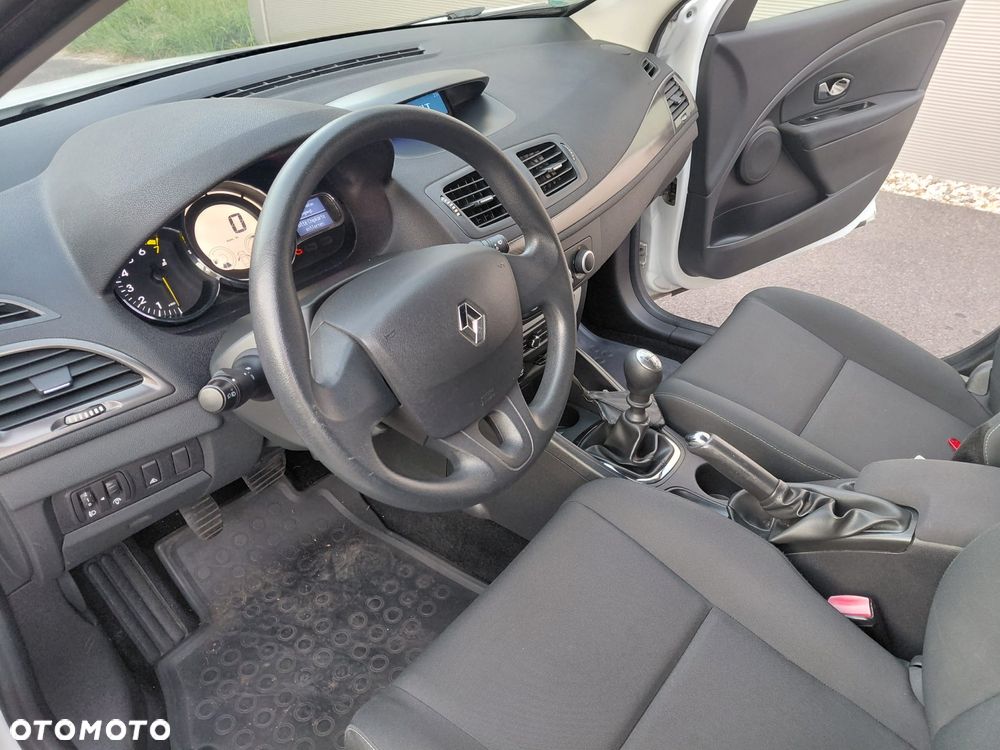 Renault Megane 1.6 16V 110 LIMITED - 7