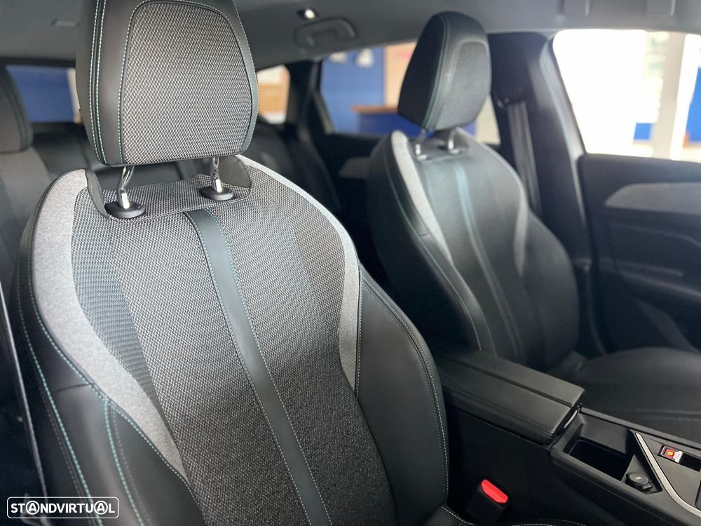 Peugeot 308 SW 1.2 PureTech Allure - 7