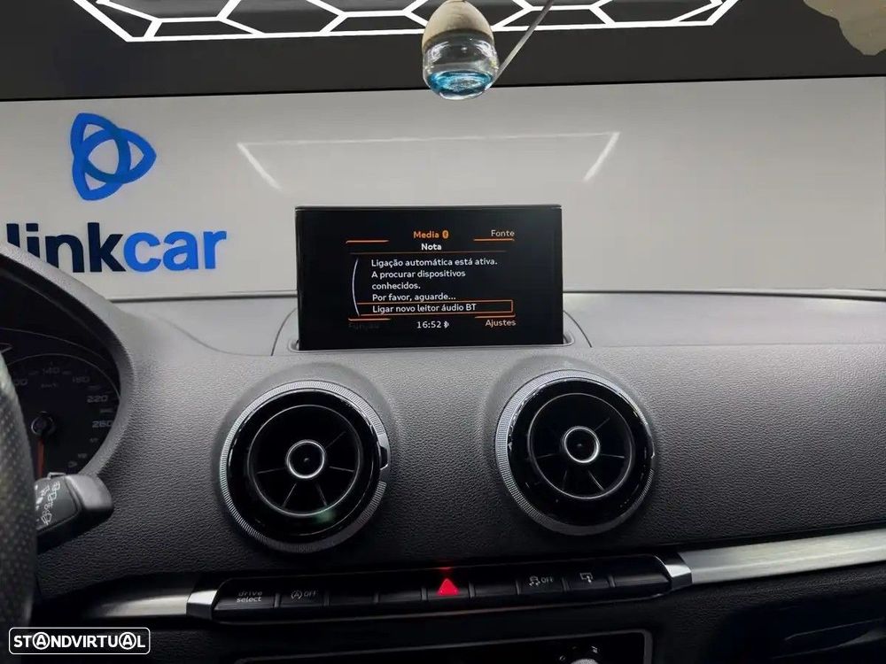 Audi A3 Sportback 2.0 TDI S-line S tronic - 18