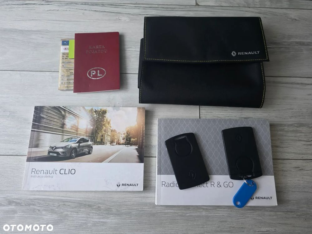 Renault Clio 1.2 16V Life - 37