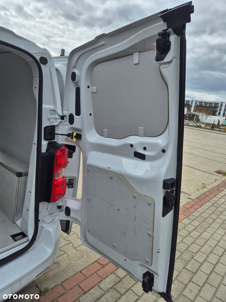 Opel Vivaro / Expert / Scudo / Jumpy / Proace - 10
