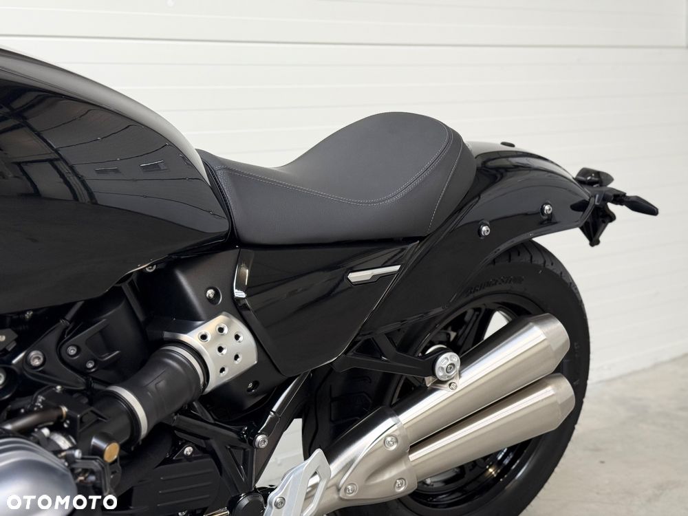 BMW R - 35