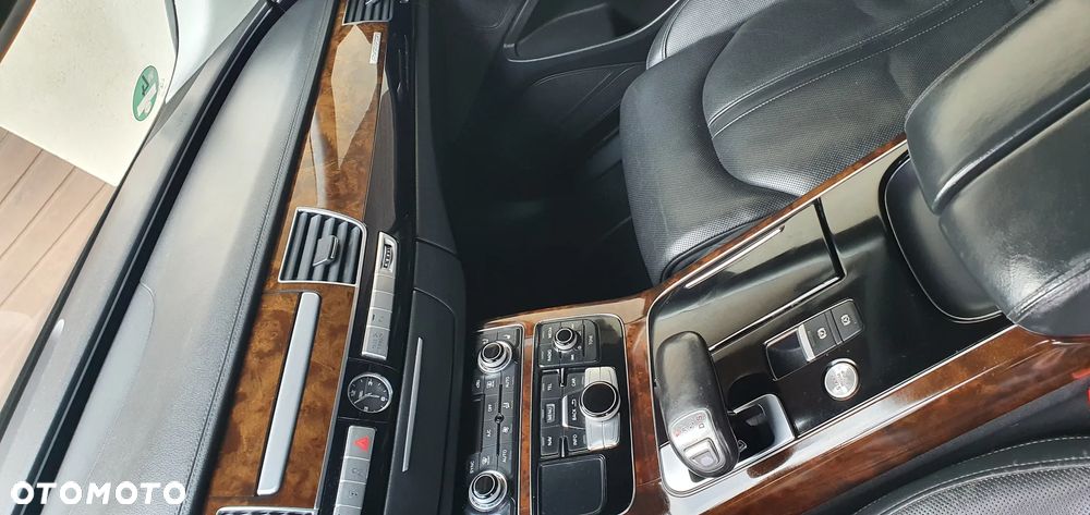 Audi A8 - 13