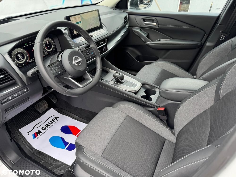 Nissan Qashqai 1.3 DIG-T N-Connecta DCT - 22