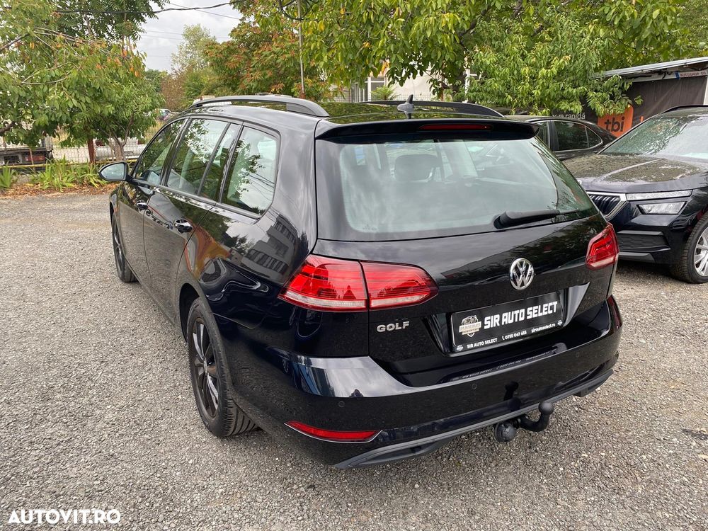 Volkswagen Golf 1.6 TDI (BlueMotion Technology) Trendline - 10
