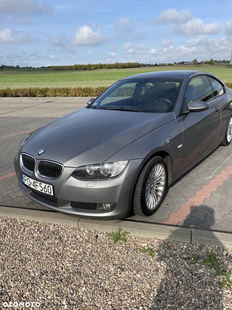 BMW Seria 3 320i - 14